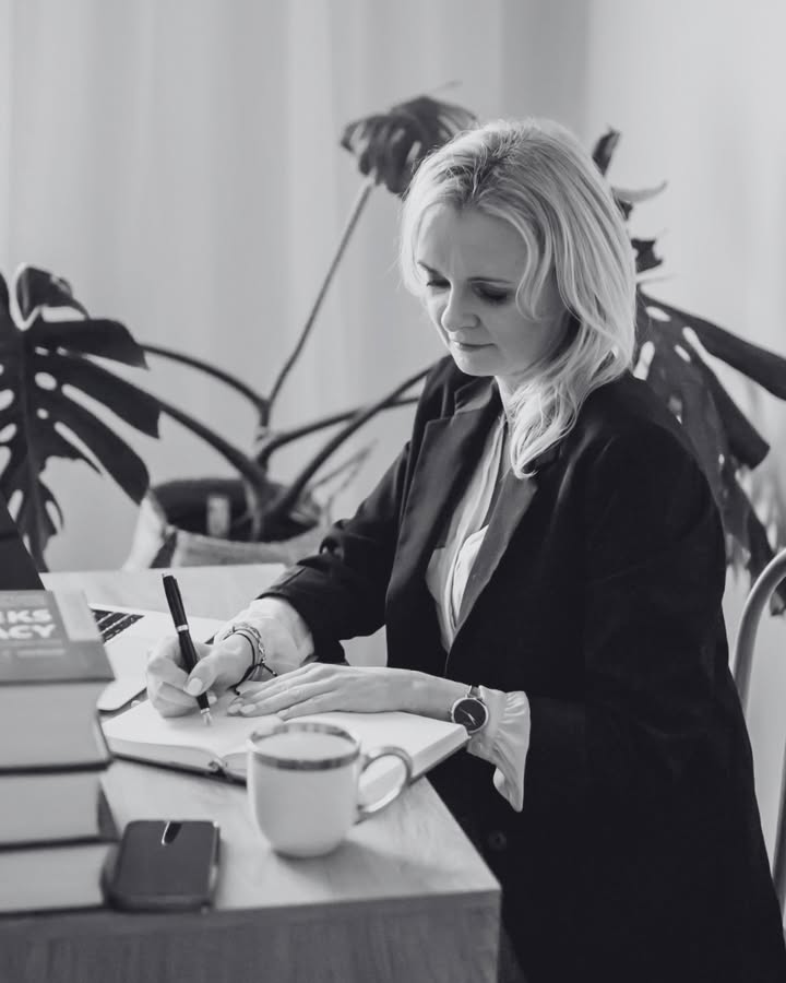 Radca  Prawny /  Mediator   Kamila Rutkowska-Krehut